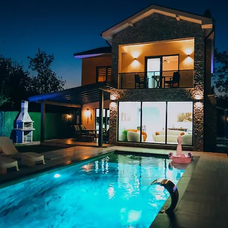 Villove 빌라 사판자